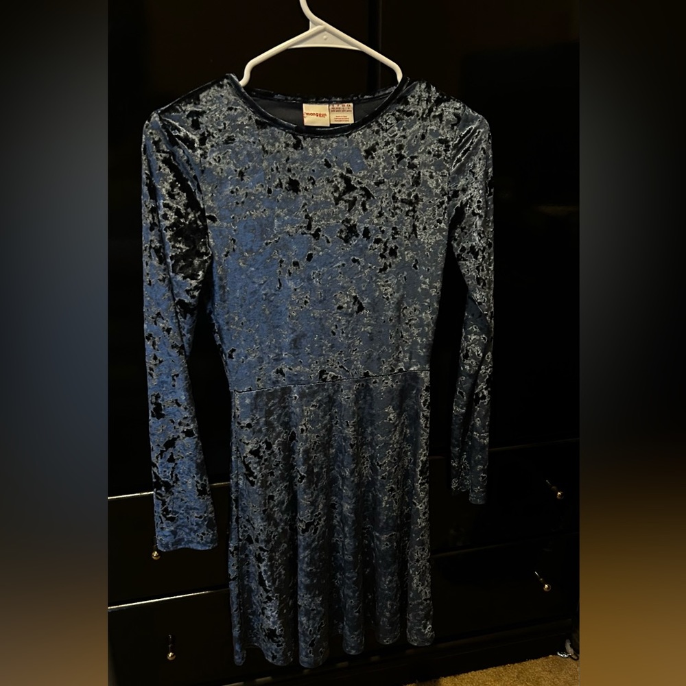 Girls Blue Velvet Dress—Long Sleeved